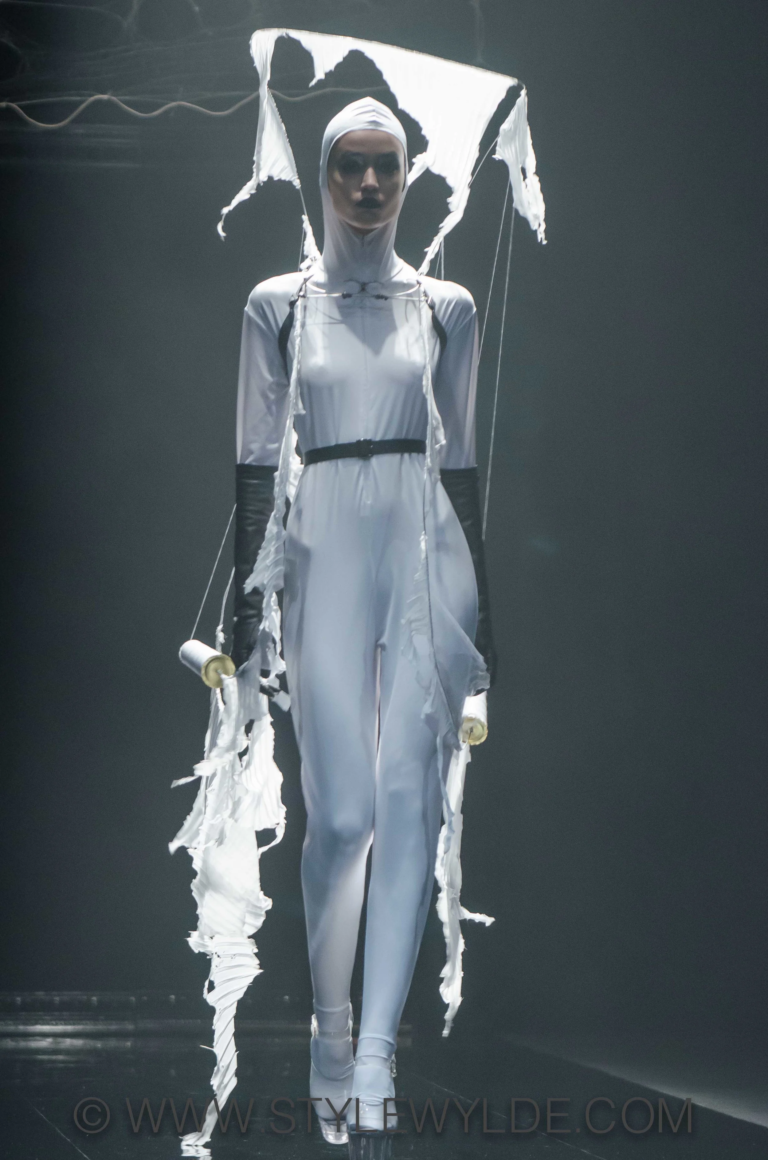 Tokyo: Alice Auaa Fall 2013 — Style Wylde Magazine - International Tokyo: Alice Auaa Fall 2013 — Style Wylde Magazine - International